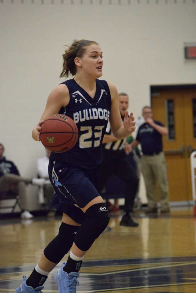 chloe-madgwick-stone-bridge-basketball