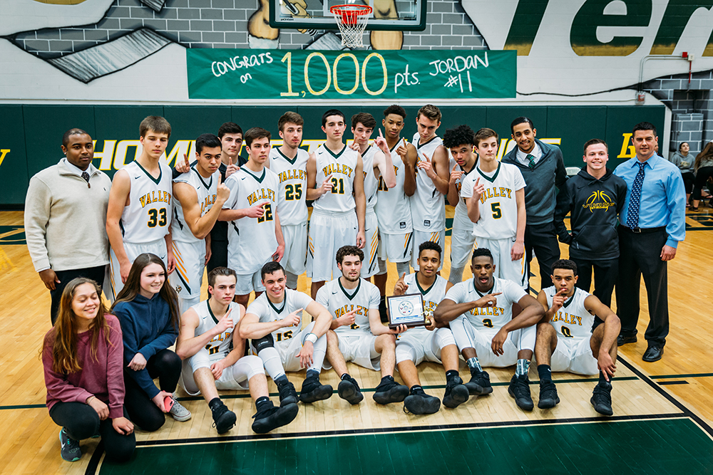 loudoun-valley-basketball-conference-21b-champions