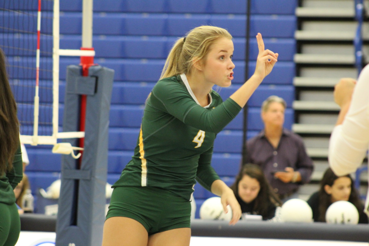 Danielle Conover Loudoun Valley Volleyball