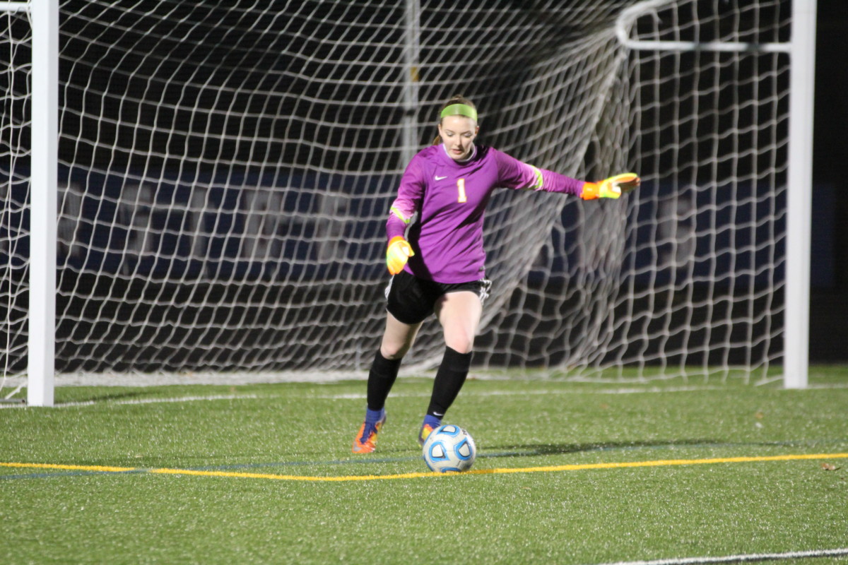 Allison Traub Loudoun Valley Soccer