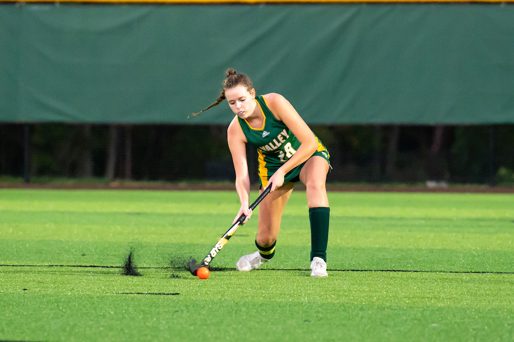 Emma Curtis Loudoun Valley Field Hockey