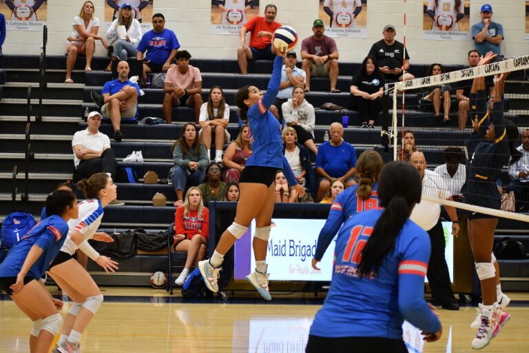 Adriana Perodin Riverside Volleyball