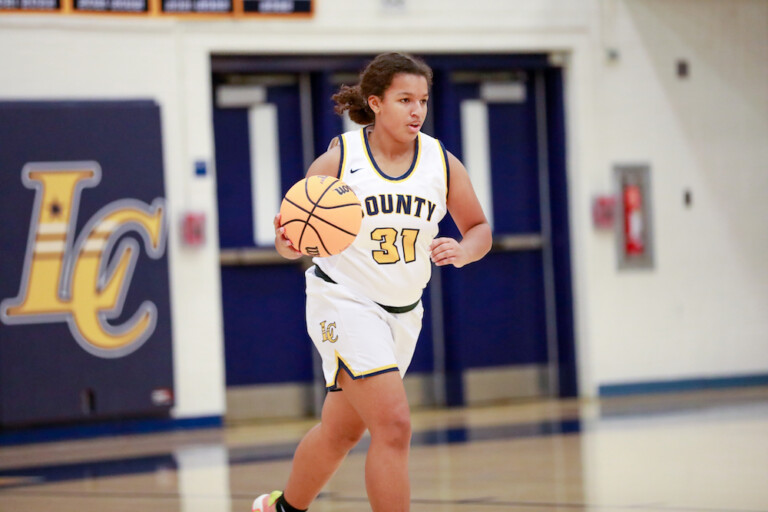 Amaeya Trotter Loudoun County Basketball