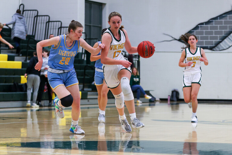 Lizzie Thornton Loudoun Valley Basketball